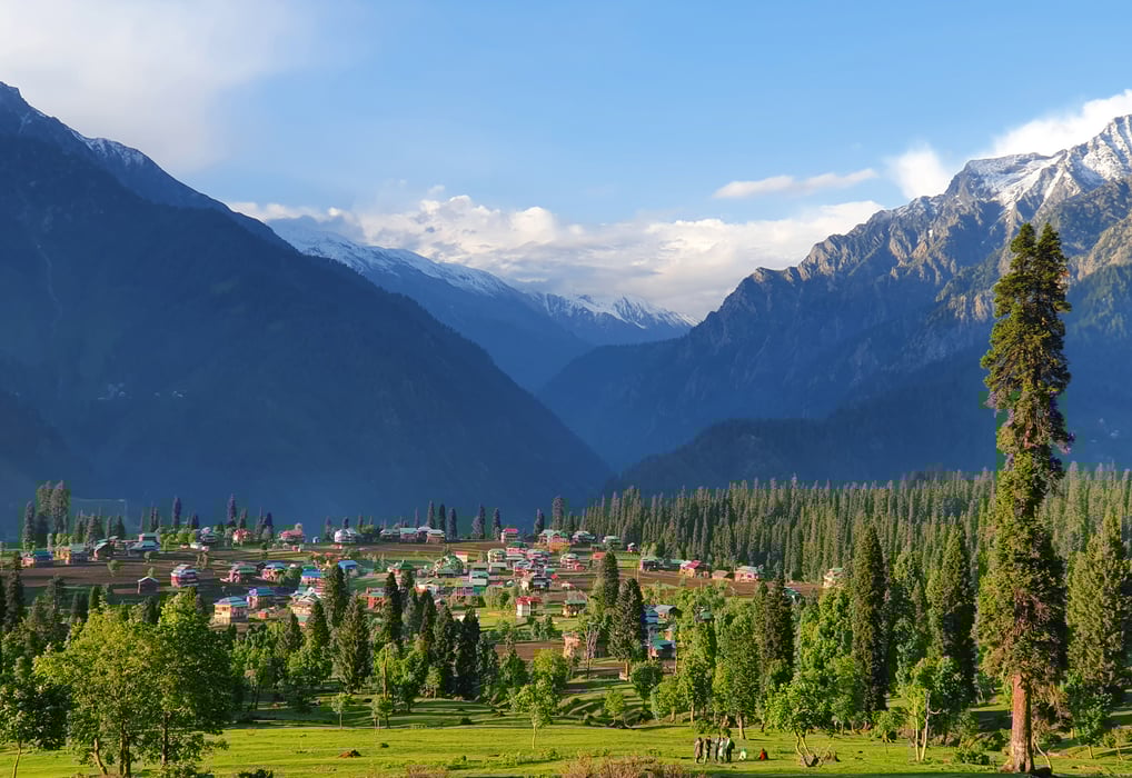 6-Day Kashmir & Shogran Tour