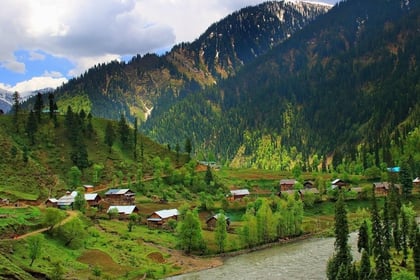 4 Days Kashmir Neelum Valley Tour