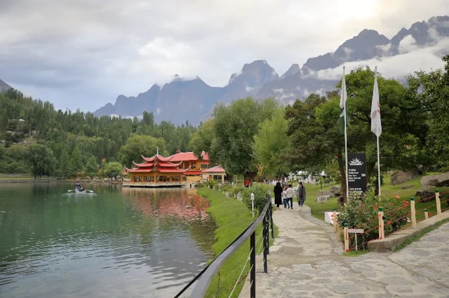 Skardu Valley & Fairy Meadows Group Tour