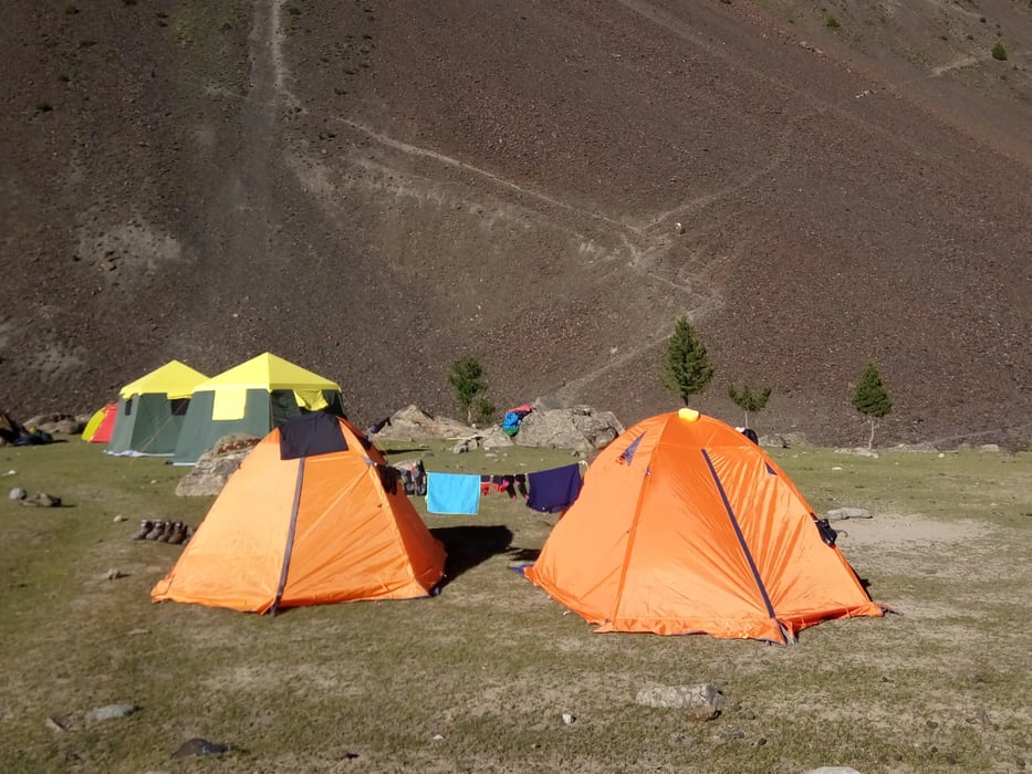 Hindukush: Attar and Ghamubar Pass Trek