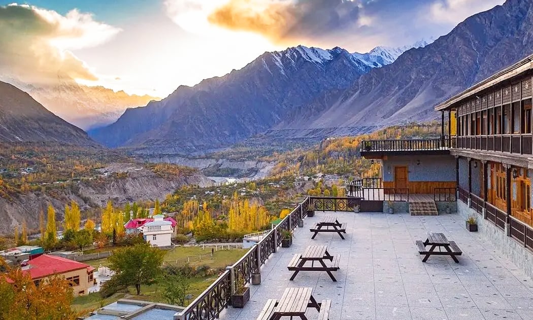8 Days Skardu & Hunza By Air Tour