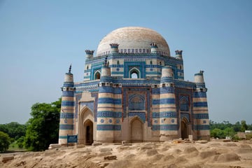 15-Day Cultural & Heritage Expedition Pakistan