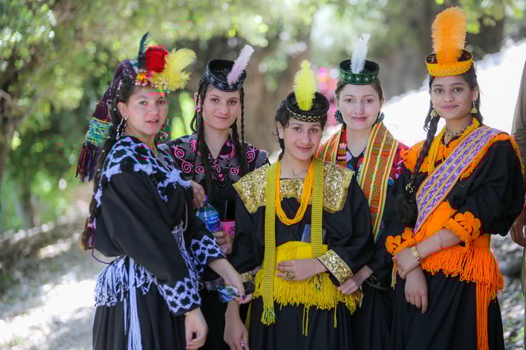 15-Day Pakistan Odyssey: Lahore, Hunza & Chitral