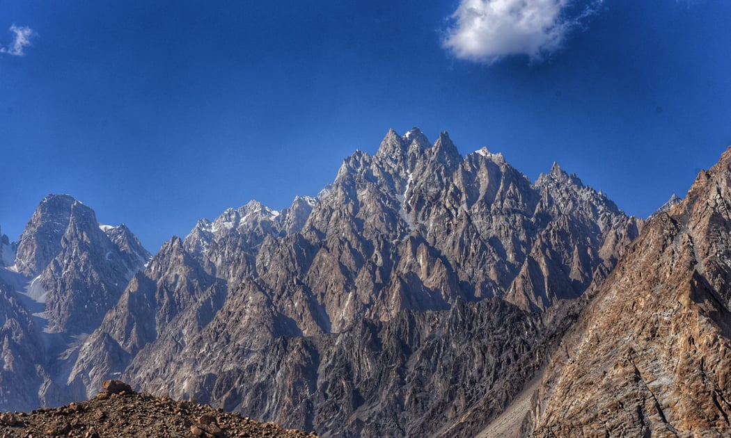 6 Days Hunza Valley By Road Honeymoon Tour