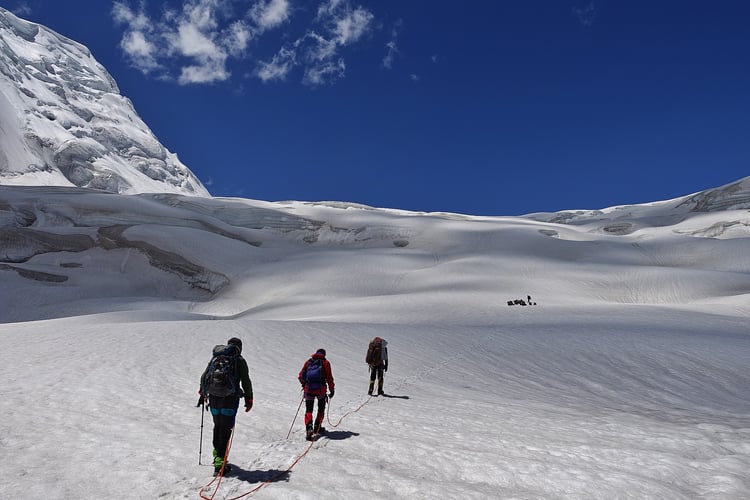 20-Day Snow Lake & Biafo Hispar Trek