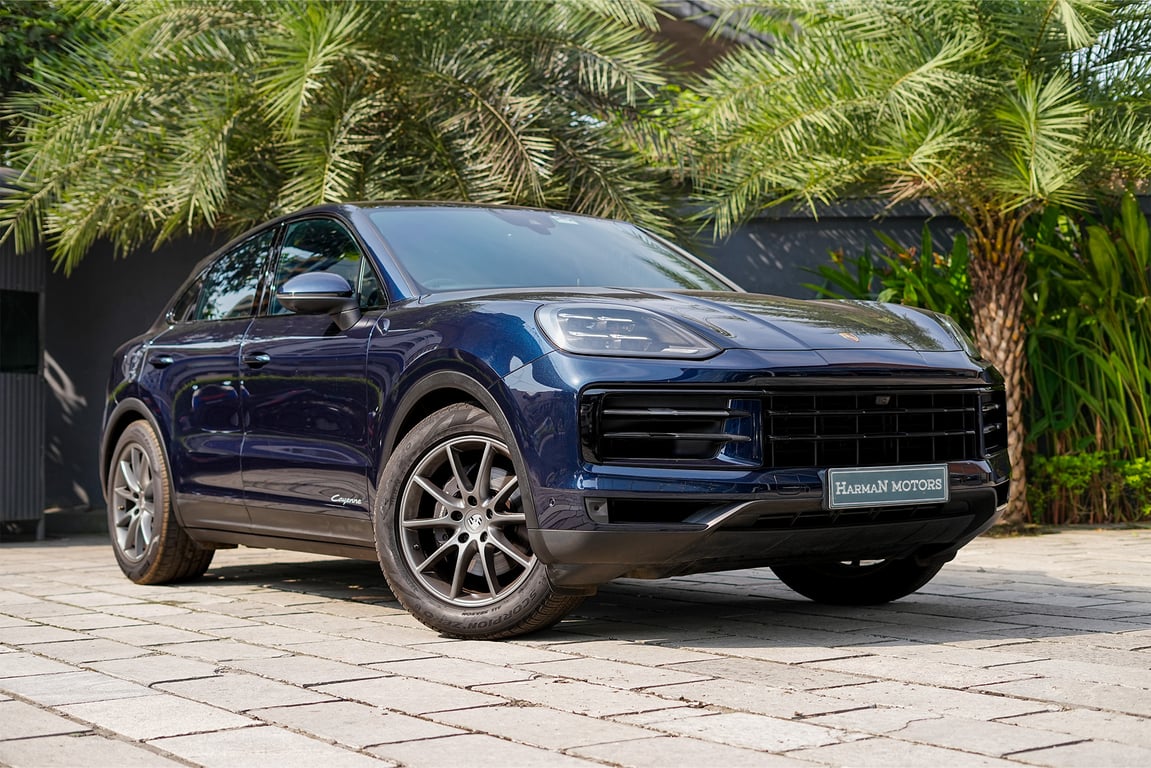 PORSCHE CAYENNE COUPE