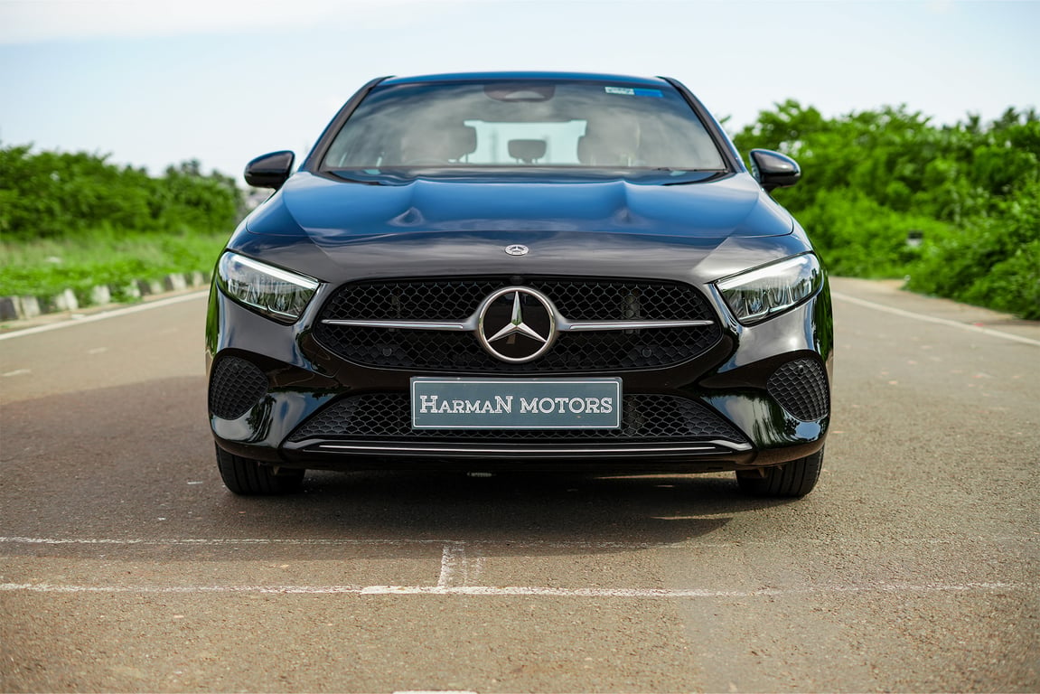 MERCEDES-BENZ A200 LIMOUSINE