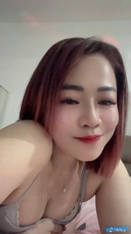 Bella - 新山按摩