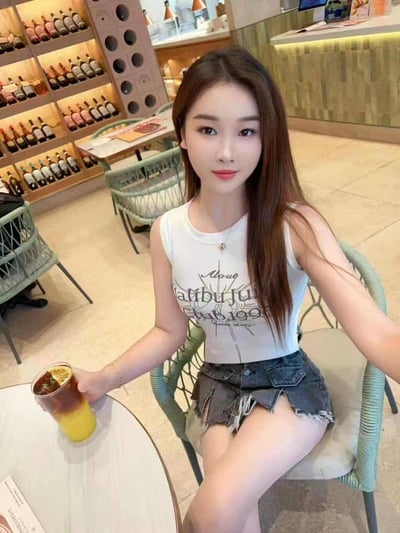 小少妇 - 新山按摩 第3张