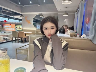 小女孩 - 新山按摩 第3张