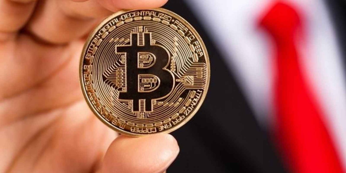 Bitcoin son 1 saatte en büyük çöküşünü yaşayarak rekor kırdı!