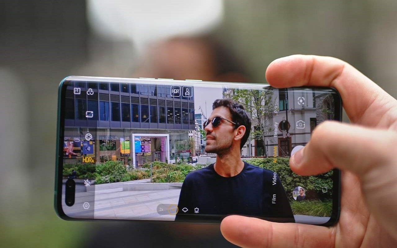 TECNO Phantom X, Bluetooth kulaklık hediyesiyle satışa çıktı 68