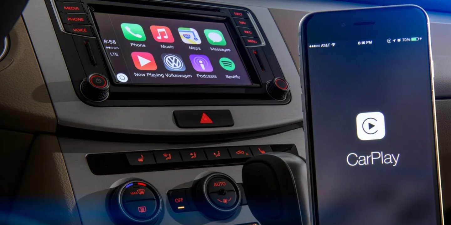 Apple CarPlay'le otomobillerin kontrolünü ele geçiriyor