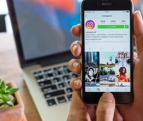 Instagram'da arama geçmişi otomatik olarak siliniyor mu?