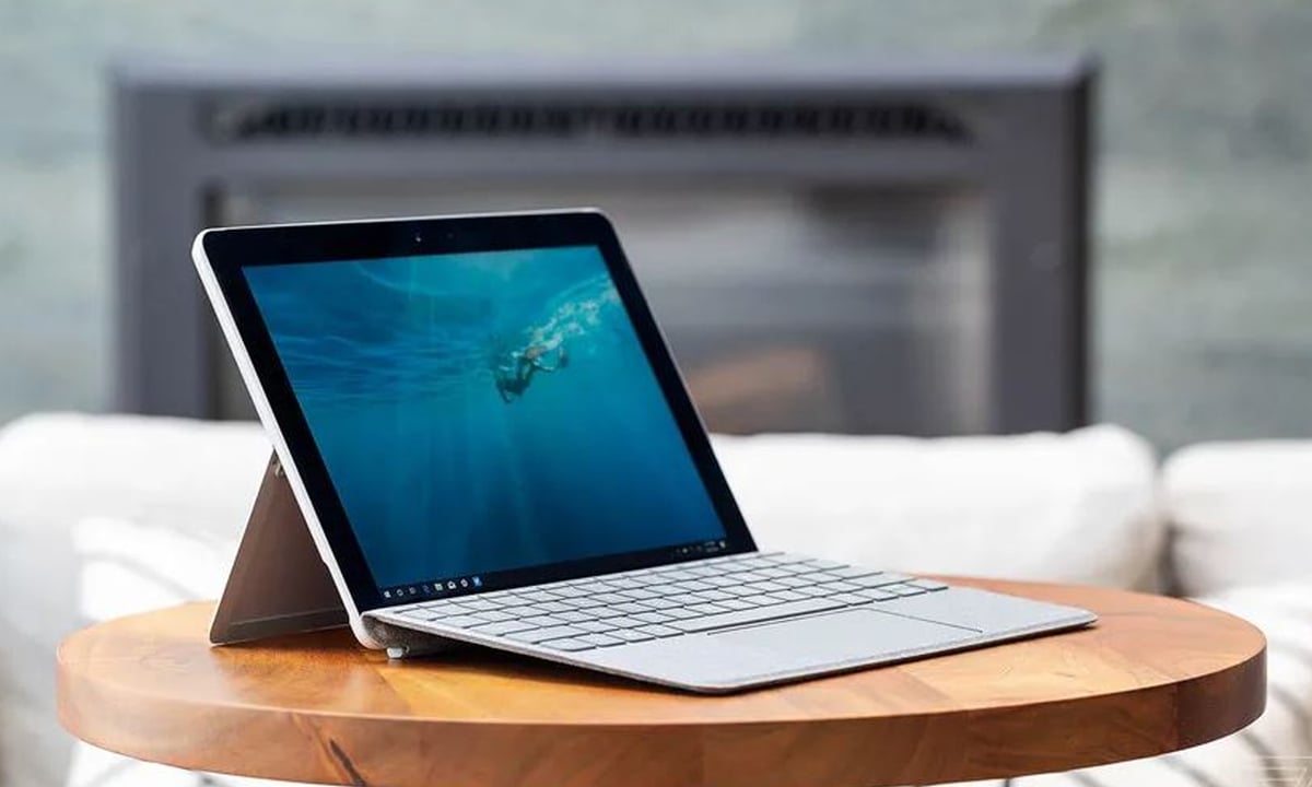 Microsoft yeni Surface SE ile Chromebook'lara rakip oluyor 65
