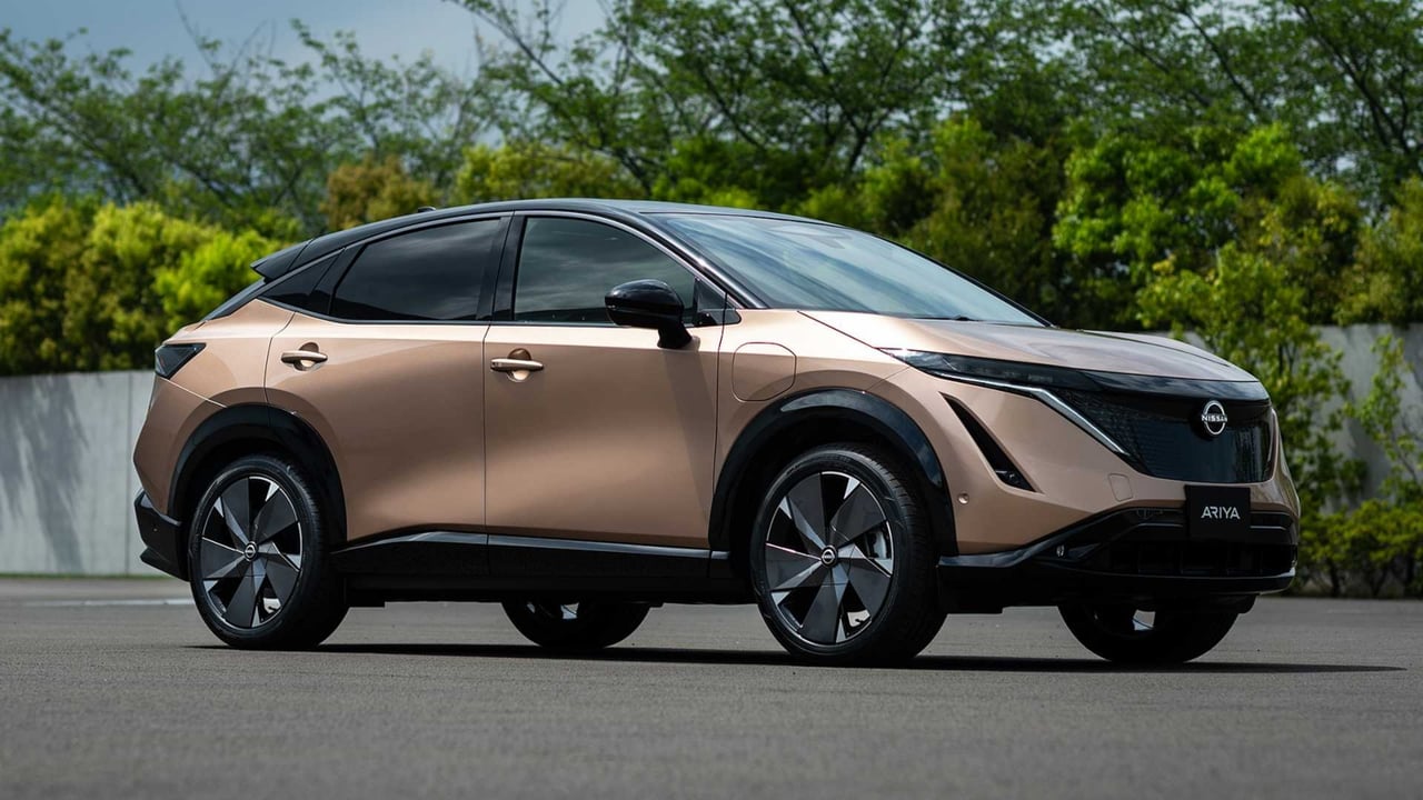 Nissan elektirikli araçlar için beş yılda 17,6 milyar yatırım yapacak 65 Nissan elektirikli araçlar için beş yılda 17,6 milyar yatırım yapacak