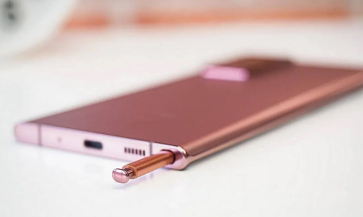 Galaxy Z Fold 4, S Pen yuvasına sahip olmayacak 65