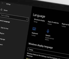 Windows 11'de ekranın gidip gelme hatası nasıl çözülür?