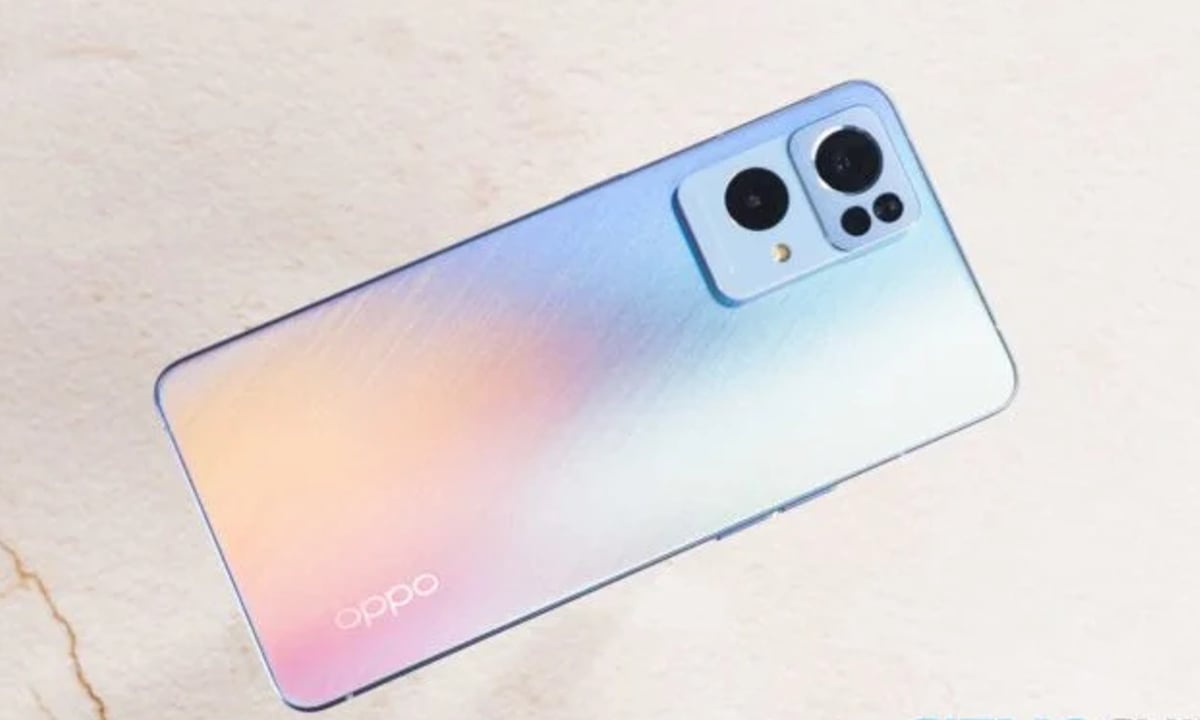 OPPO Reno7 Pro, küresel lansman öncesinde Google Play Console'da 65 OPPO Reno7 Pro