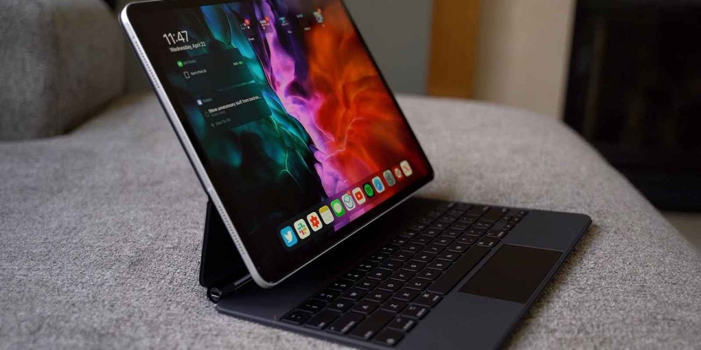 iPad'de Magic Keyboard ile Smart Keyboard Folio farkı nedir?
