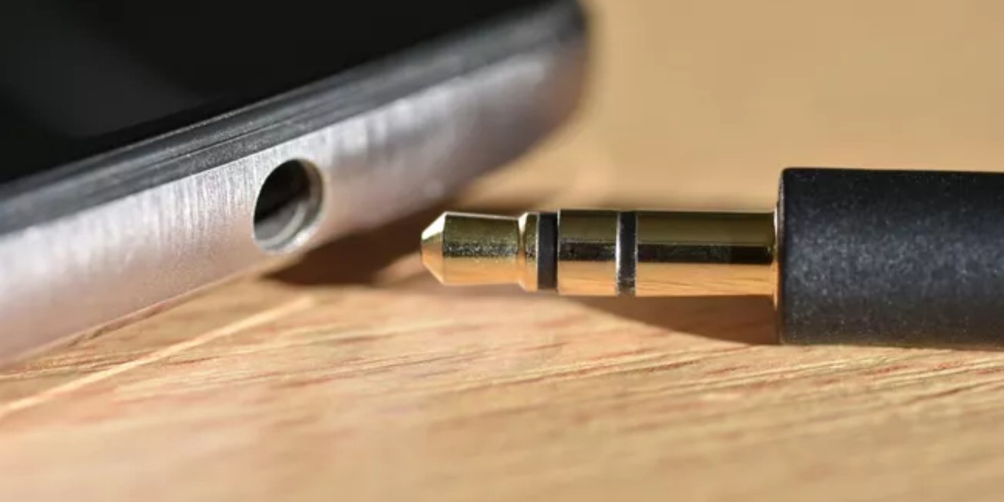 iPhone kulaklıkların temassızlık sorunu nasıl çözülür? 1 iPhone kulaklıkların temazsızlık sorunu nasıl çözülür?
