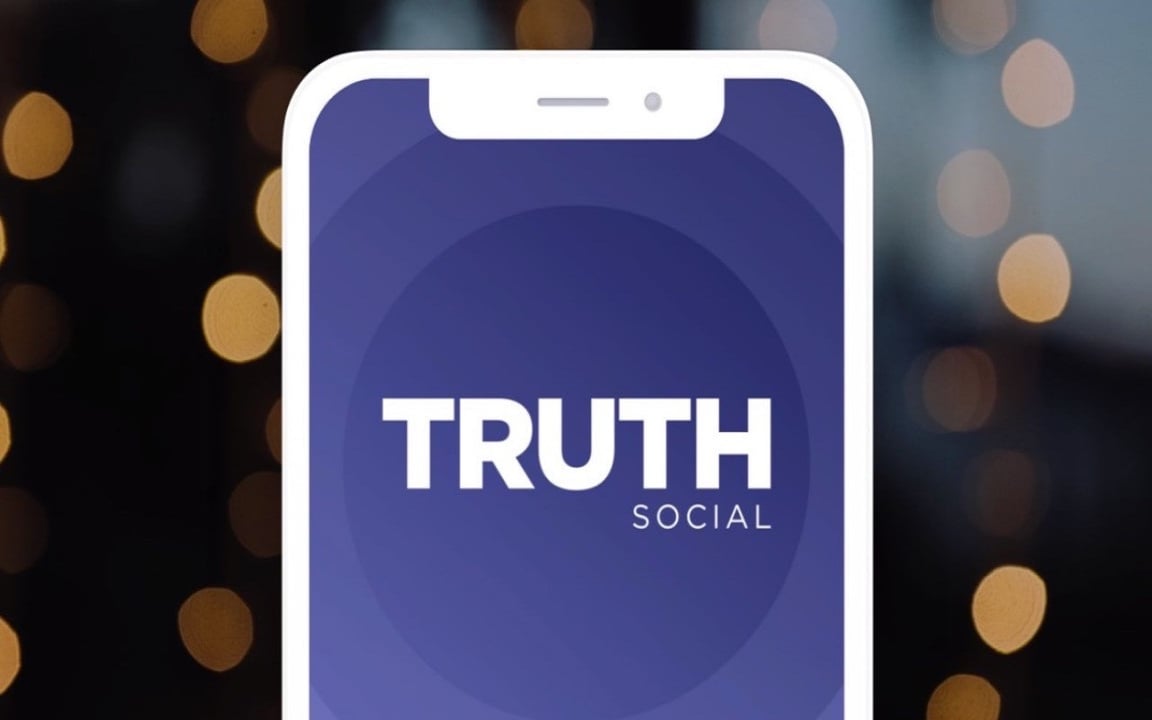 Trump'ın, sosyal medya uygulaması App Store'un bir numarası oldu 65