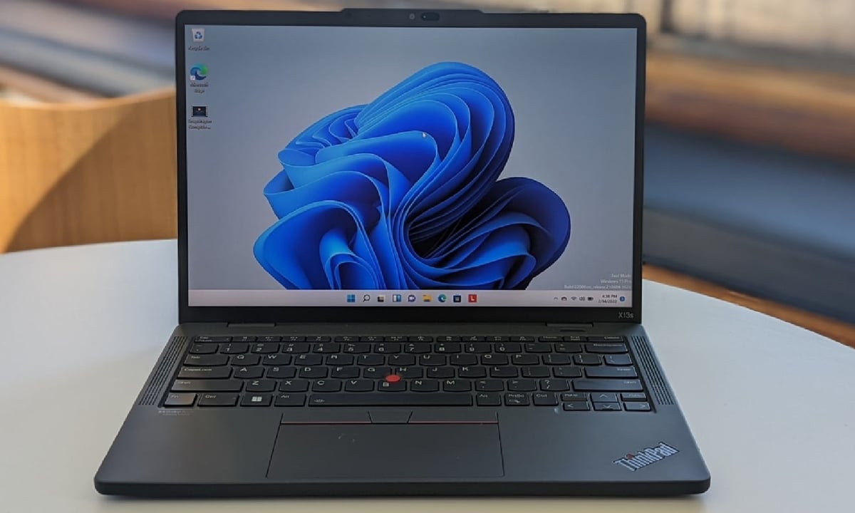 Lenovo ThinkPad X13s Fansız ve ARM işlemci ile geldi 65 Lenovo ThinkPad X13s