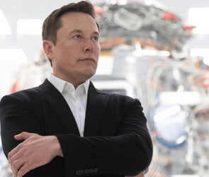 Elon Musk 2024’te dünyanın ilk trilyoneri olabilir