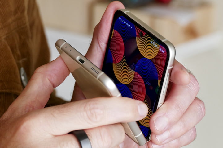 2022'nin en iyi katlanır akıllı telefonları hangileri? 68 galaxy z flip 3