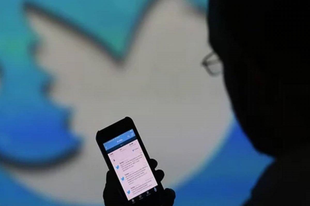 Twitter'da aynı anda fotoğraf ve video paylaşılabilecek 67 twitterda ayni anda fotograf ve video paylasilabilecek