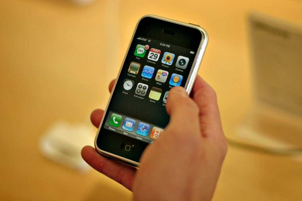 15 yıl önce tanıtılan ilk iPhone'un ilginç özellikleri 70
