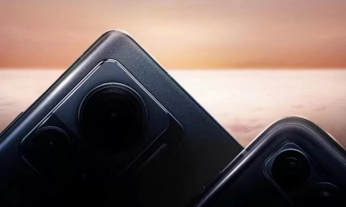 Moto Razr 2022'nin harici ekranı görüntülendi 65 Moto Razr 2022