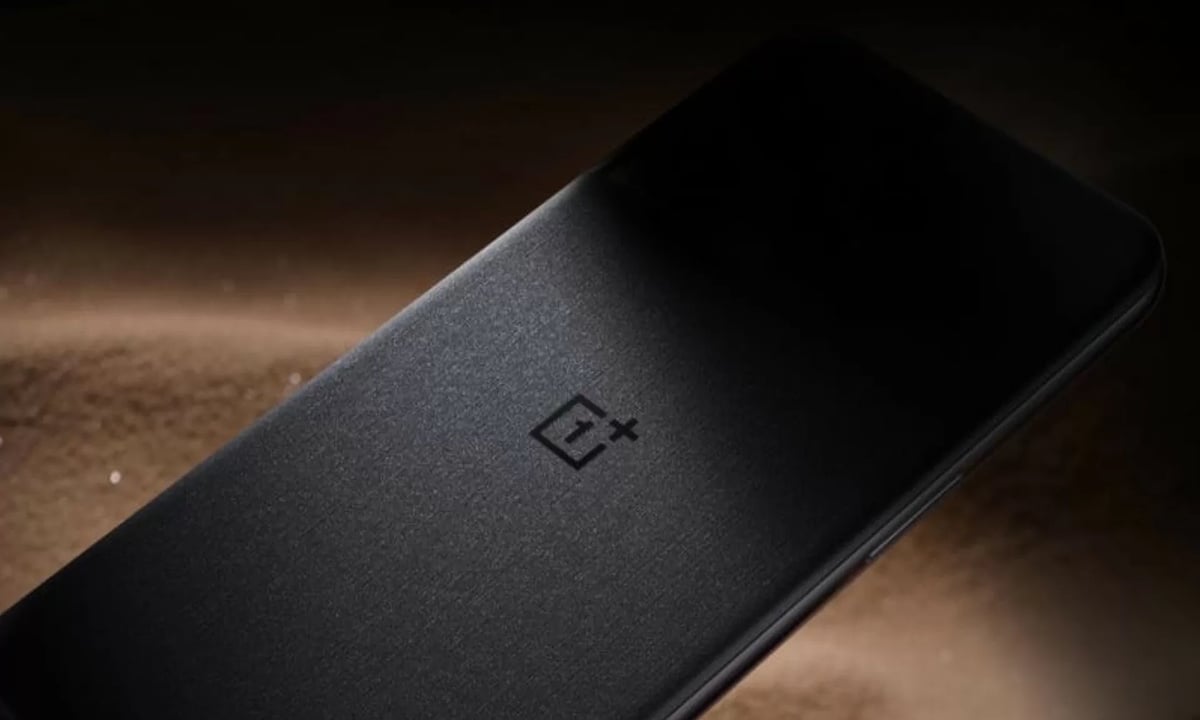 oneplus 10t 3 agustosta tanitilacak 1
