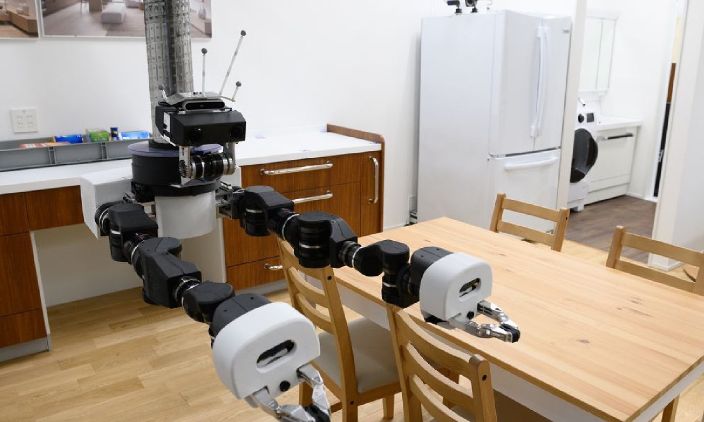 Robotlar insanları taklit ederek kendini geliştirebilecek 65 Robot