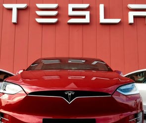 Tesla Çin'de yeni fabrika kuruyor