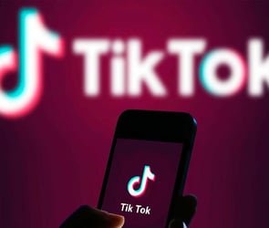 tiktok altyazilari acip kapatacak bir ozellik getirdi