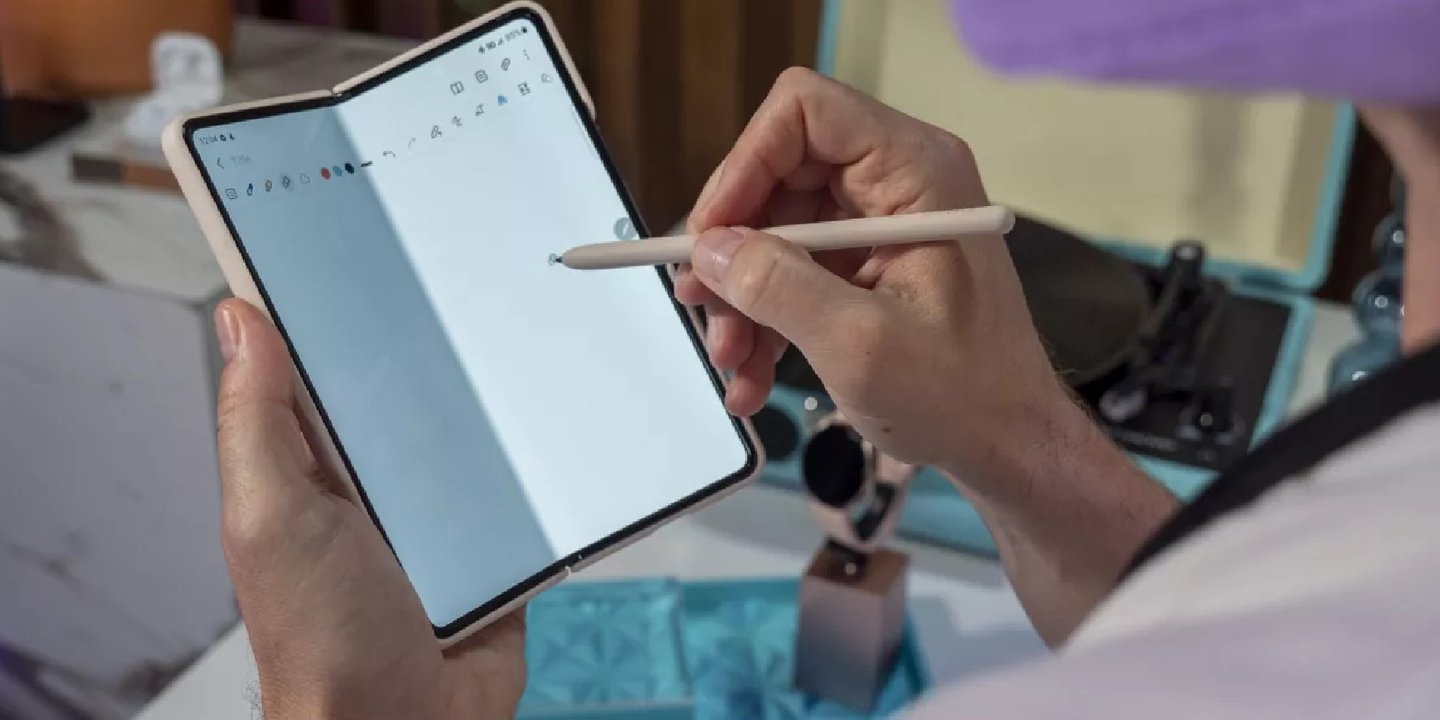 Galaxy Z Fold 4’te hangi S-Pen modelleri destekleniyor? 65 S-Pen