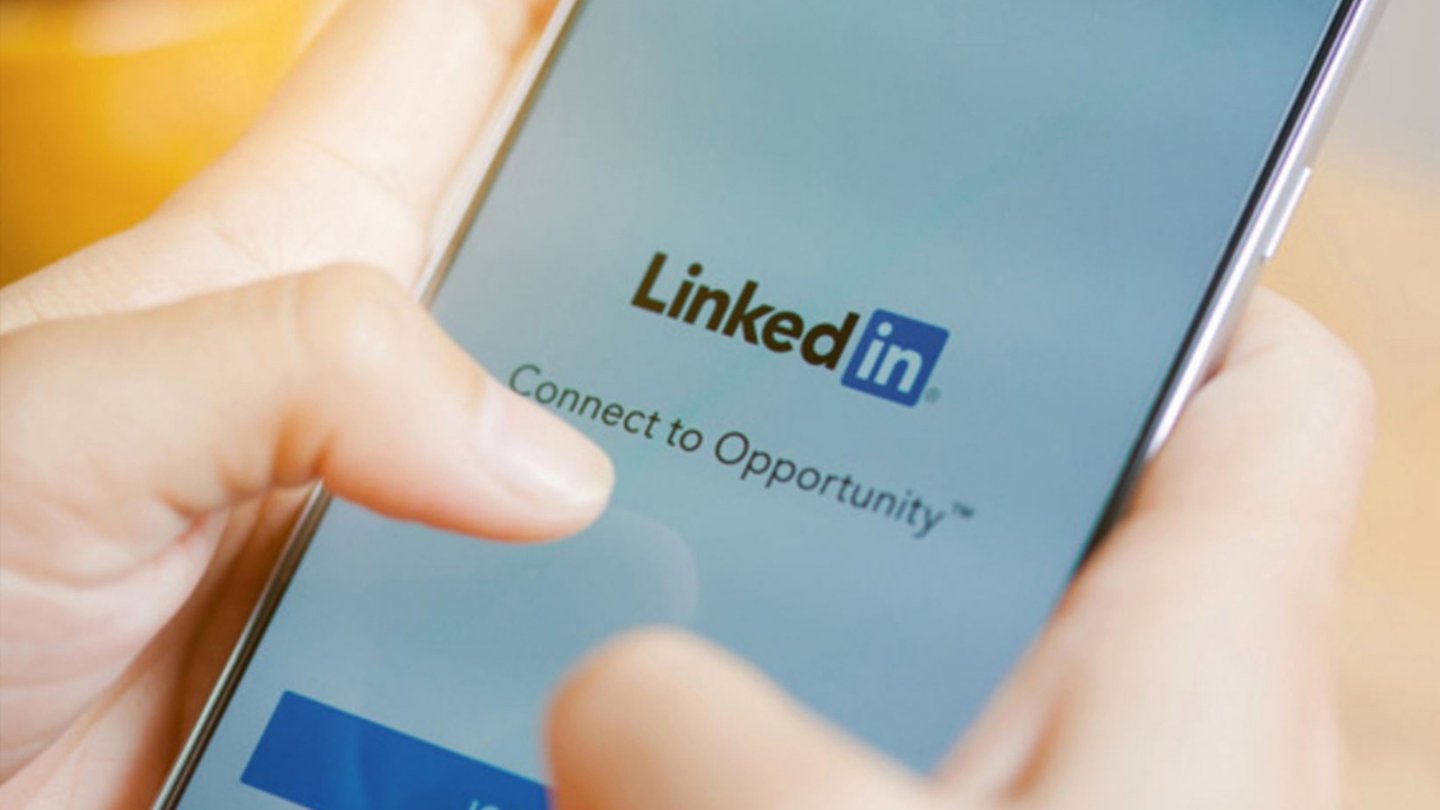 LinkedIn'den görsel hamlesi geldi! İşte yeni gönderi seçenekleri 65 LinkedIn'den görsel hamlesi geldi! İşte yeni gönderi seçenekleri