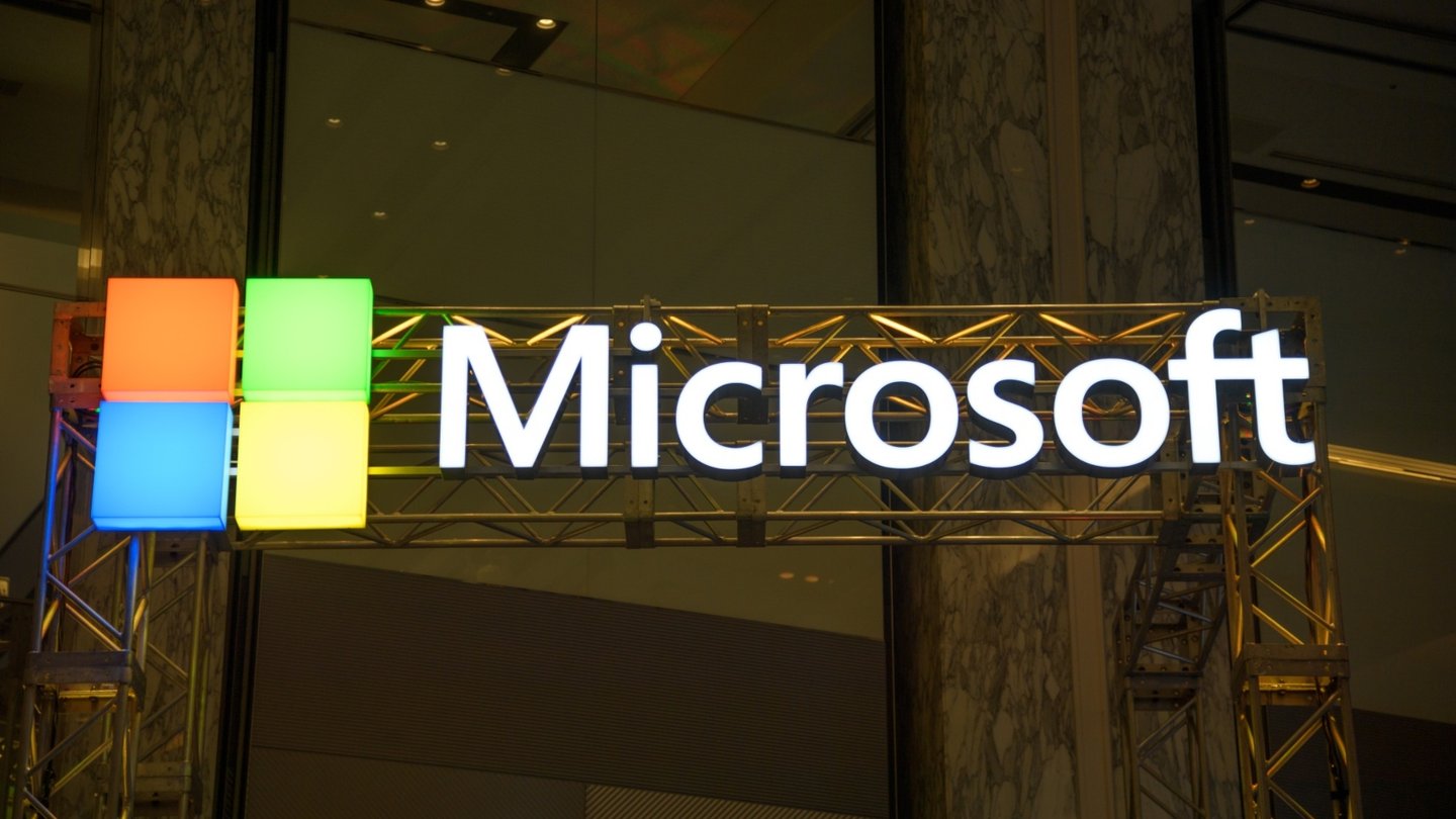 Microsoft veri merkezlerinde hidrojen yakıt kullanacak 65 Microsoft veri merkezlerinde hidrojen yakıtlarını kullanmayı istiyor