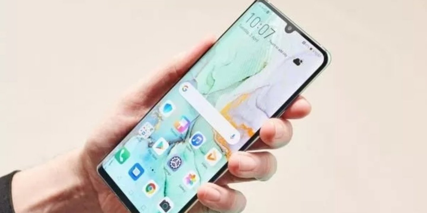 Türkiye'de satılan en pahalı akıllı telefon belli oldu 1 Türkiye’de satılan en pahalı akıllı telefon belli oldu