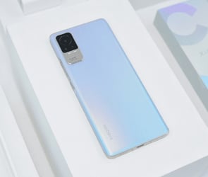 Xiaomi Civi 2