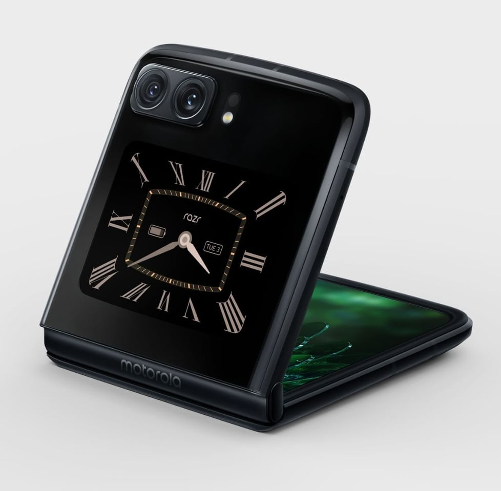 Moto Razr 2022 basın görselleri sızdırıldı 68