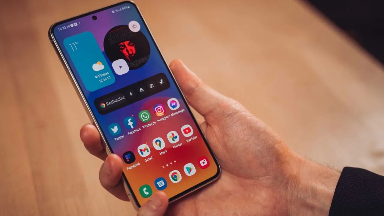 Samsung kesintisiz Android güncellemesi sunacak 2 samsungdan beklenen kesintisiz android guncellemesi