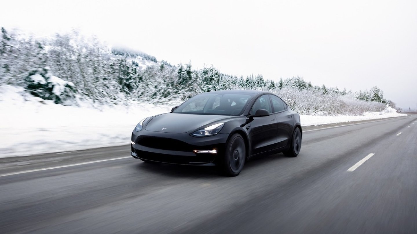 Tesla tek çeyrekte 343.830 araç satışıyla rekor kırdı 65 Tesla
