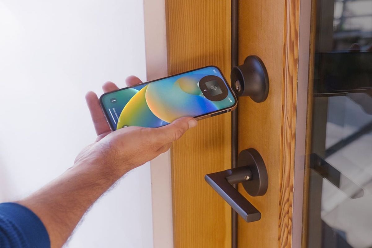 Apple, 330 dolarlık fiziksel kilit tasarladı! 65