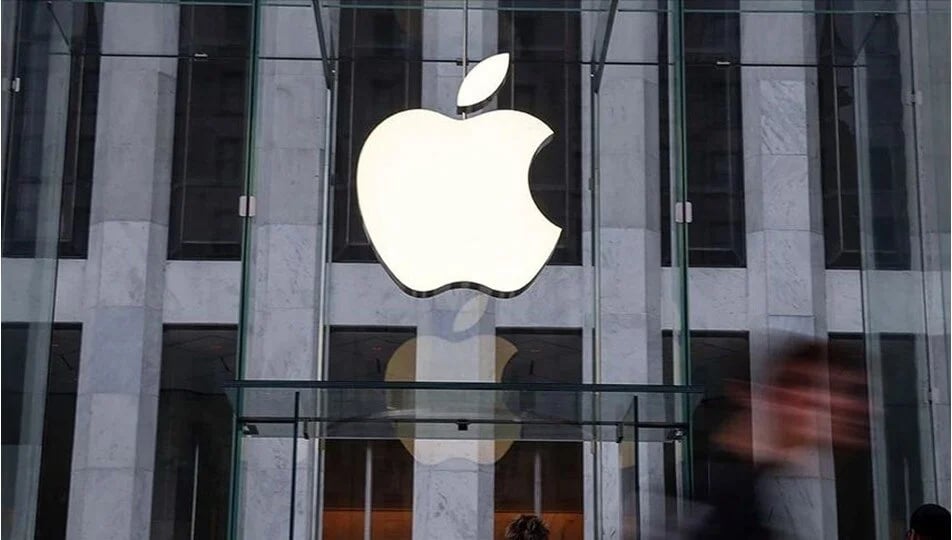 Rusya’dan Apple’a 1,17 milyar rublelik para cezası 1 apple