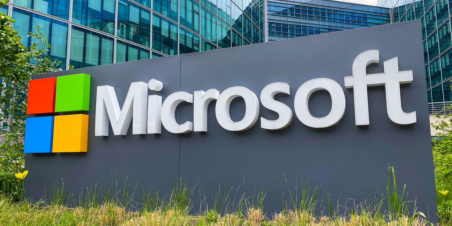 <strong>Microsoft birçok çalışanını işten çıkarma yolunda</strong> 1 M