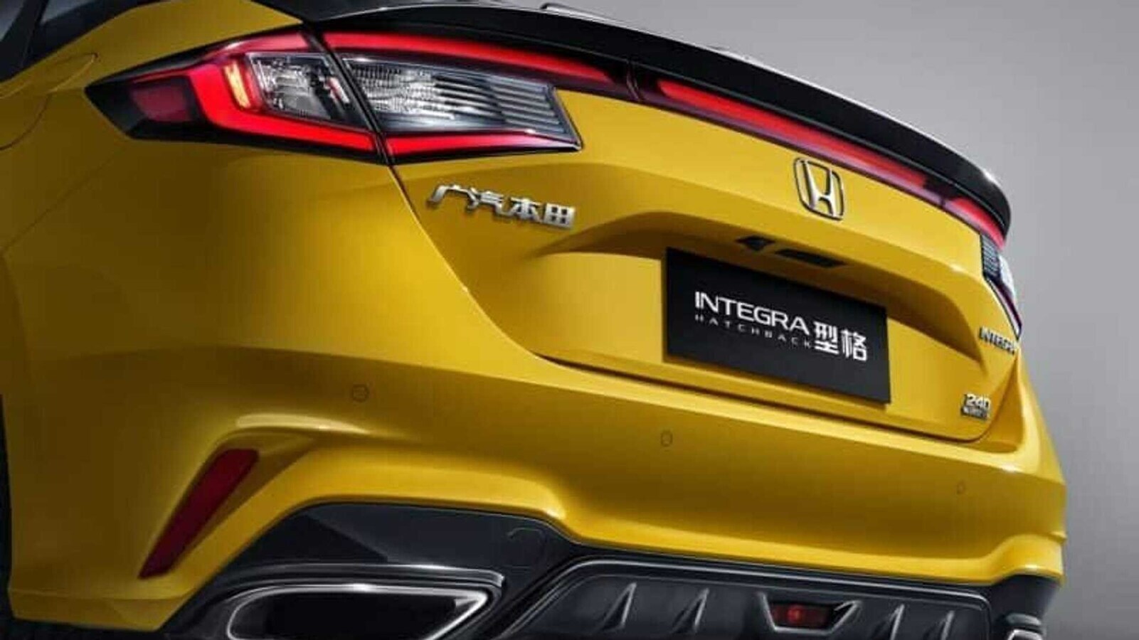 yeni honda integra hatchback cinde kullanici karsisina cikti