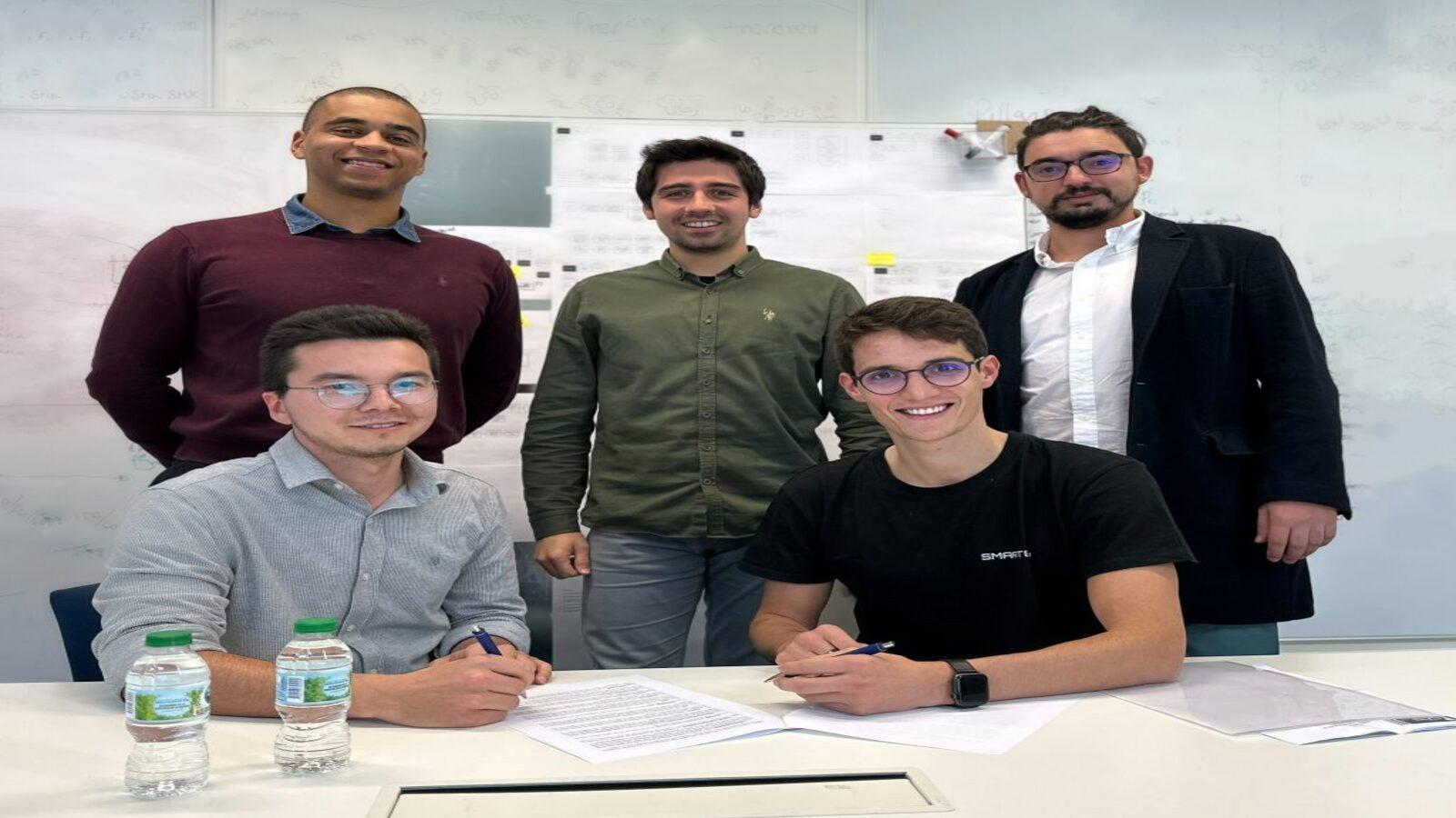 Smartex, Yerli Girişim Olan Tuvis’i Satın Aldı 67 4 Contract Signing 1024x901 1