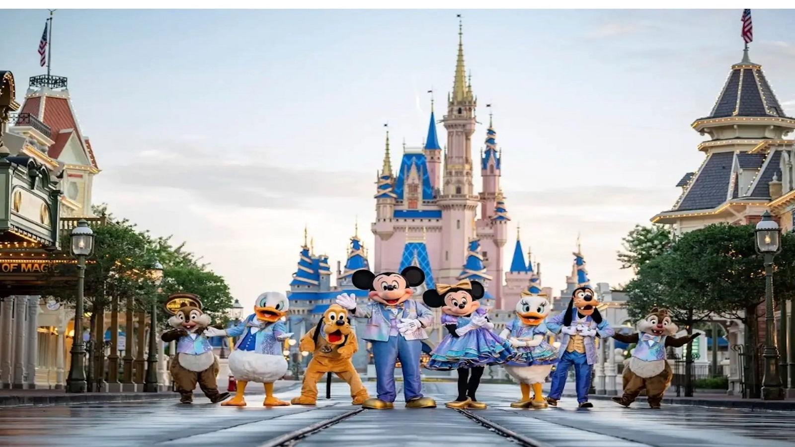 Toplu işten çıkarmalara Disney'de katılıyor 67